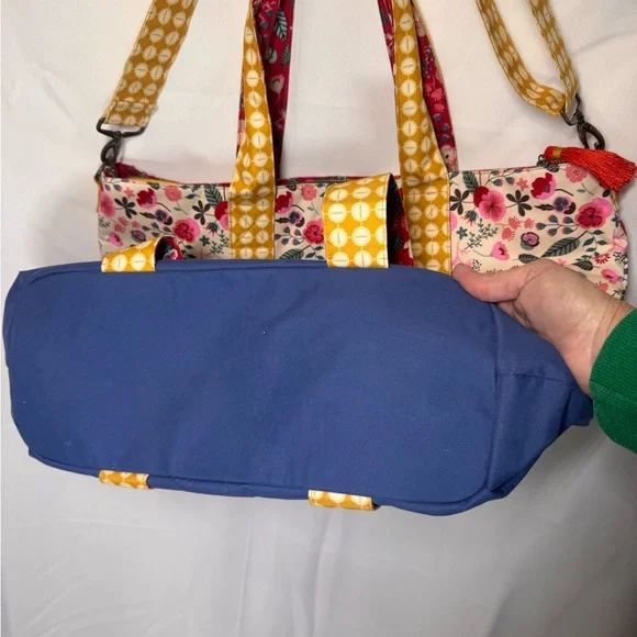 Matilda Jane Going Somewhere Large Tote- Like New - Picture 6 of 6